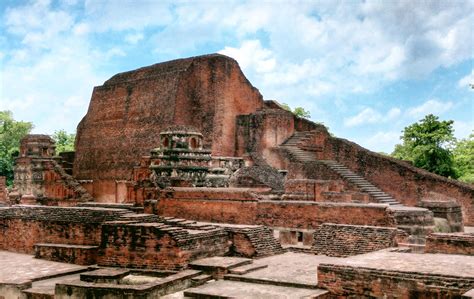 Den mystiska händelsen vid Nalandauniversitetet - Buddhistisk kunskap möter Gupta-riket under 700-talet